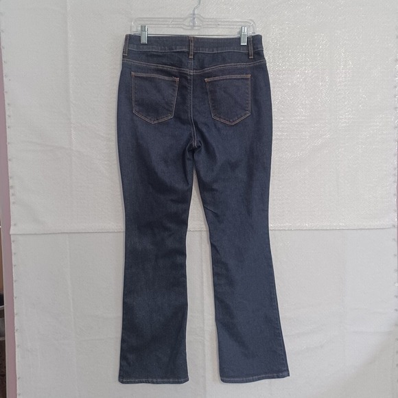 Chico's The Platinum Size 0 S/4 Short Barely Boot Dark Stretch Denim Jeans - Picture 2 of 8